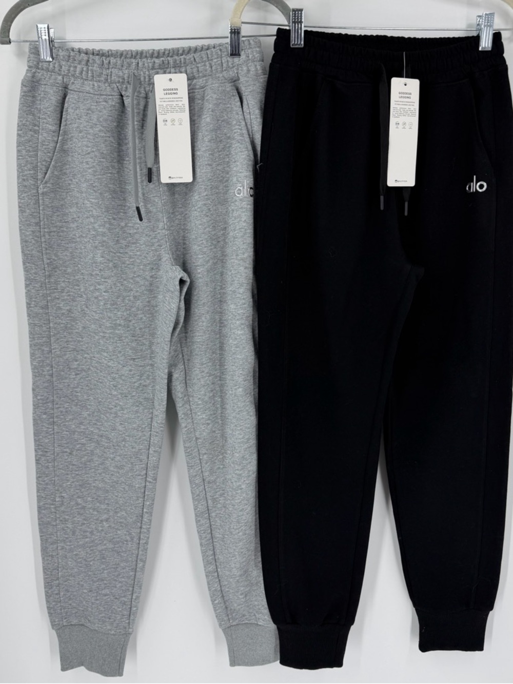 Bundle of 2 Jogger Sweatpants in Gray & Black XS